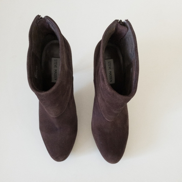 3 for $30! SALE Steve Madden Trishia Brown Suede Ankle Booties - Picture 7 of 10